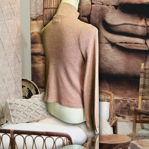 Madewell ‘Heathered Bubble-Sleeve Swing Turtleneck’ in “Heather Rose” Size Small - Picture 12 of 16